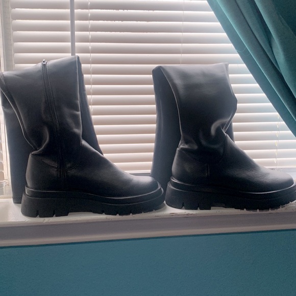 Steve Madden knee high boots. - Picture 3 of 9